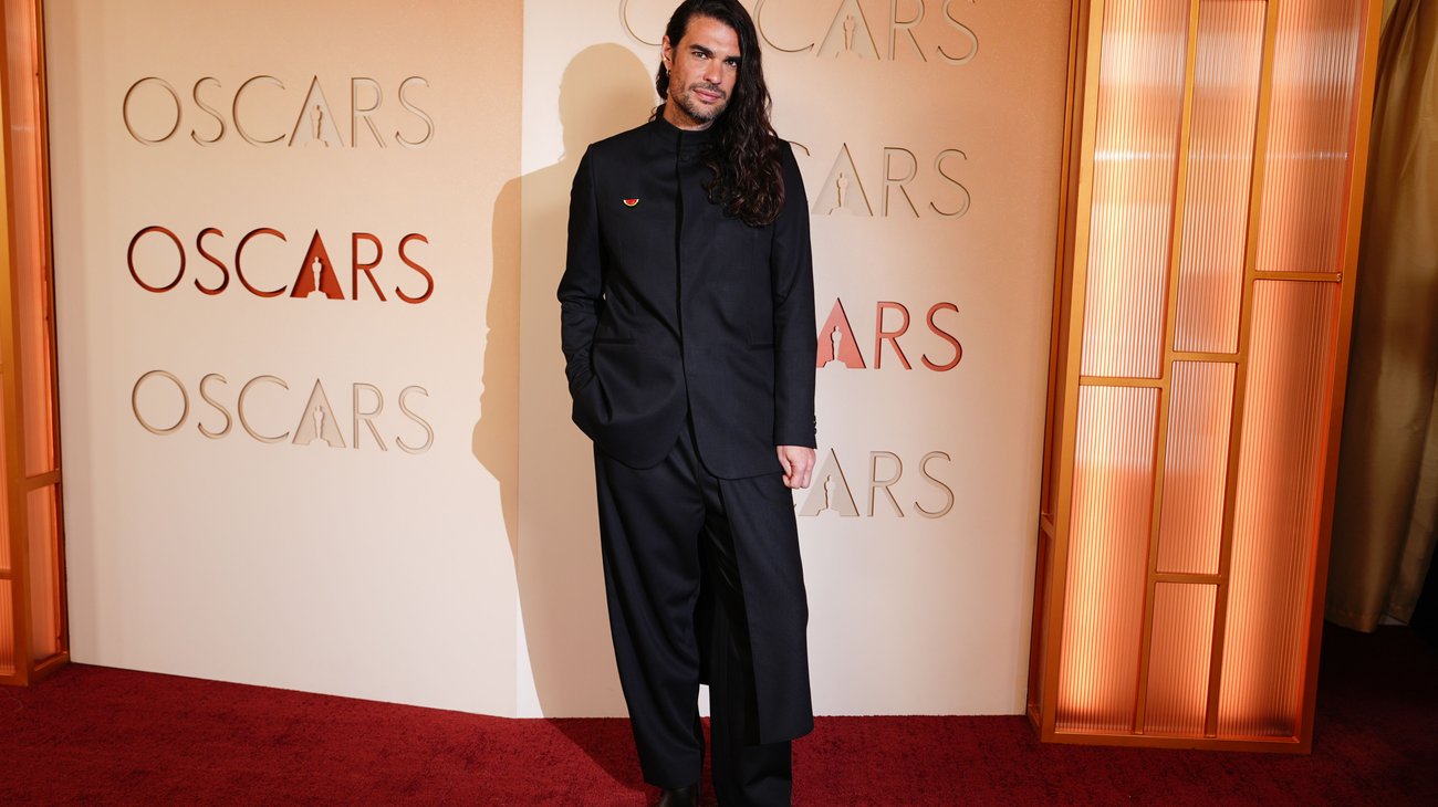 Oliver Laxe llega a los Óscar con ‘Sirat’ y apoyo a Palestina
