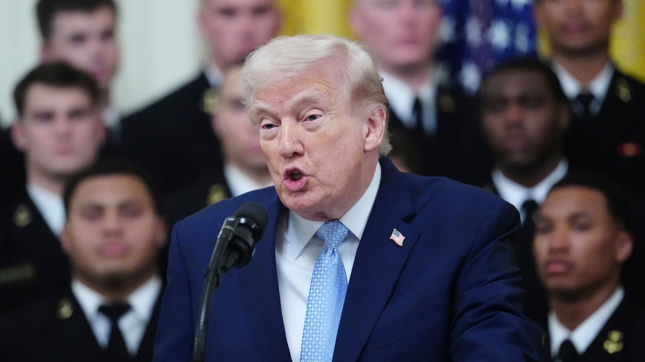 AP_26079538166876_1_118a352d2c