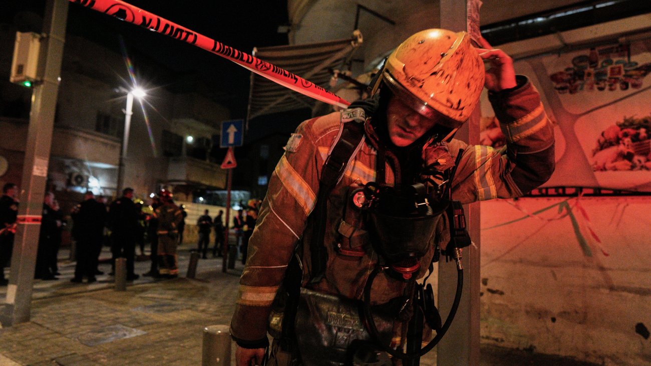 AP_26087311351194_2_3fb4ab4dbd