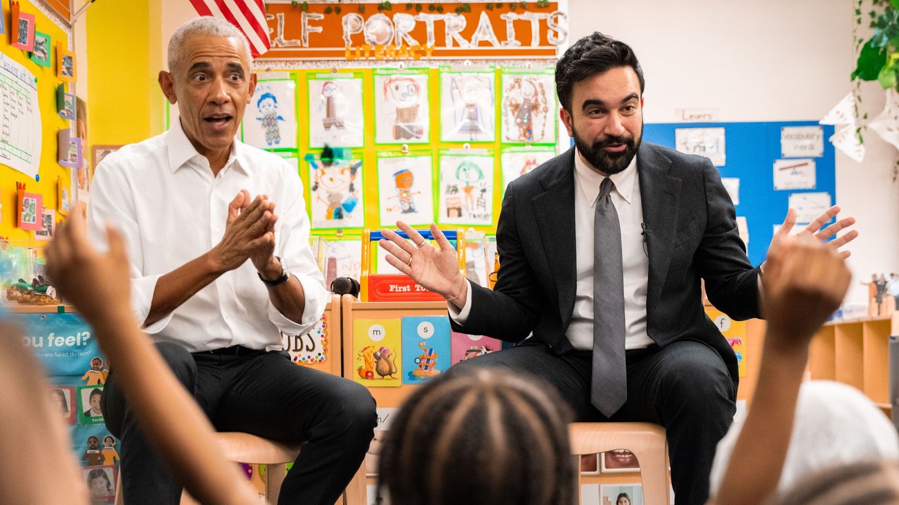 Obama y Mamdani leen libro a niños en guardería de Nueva York