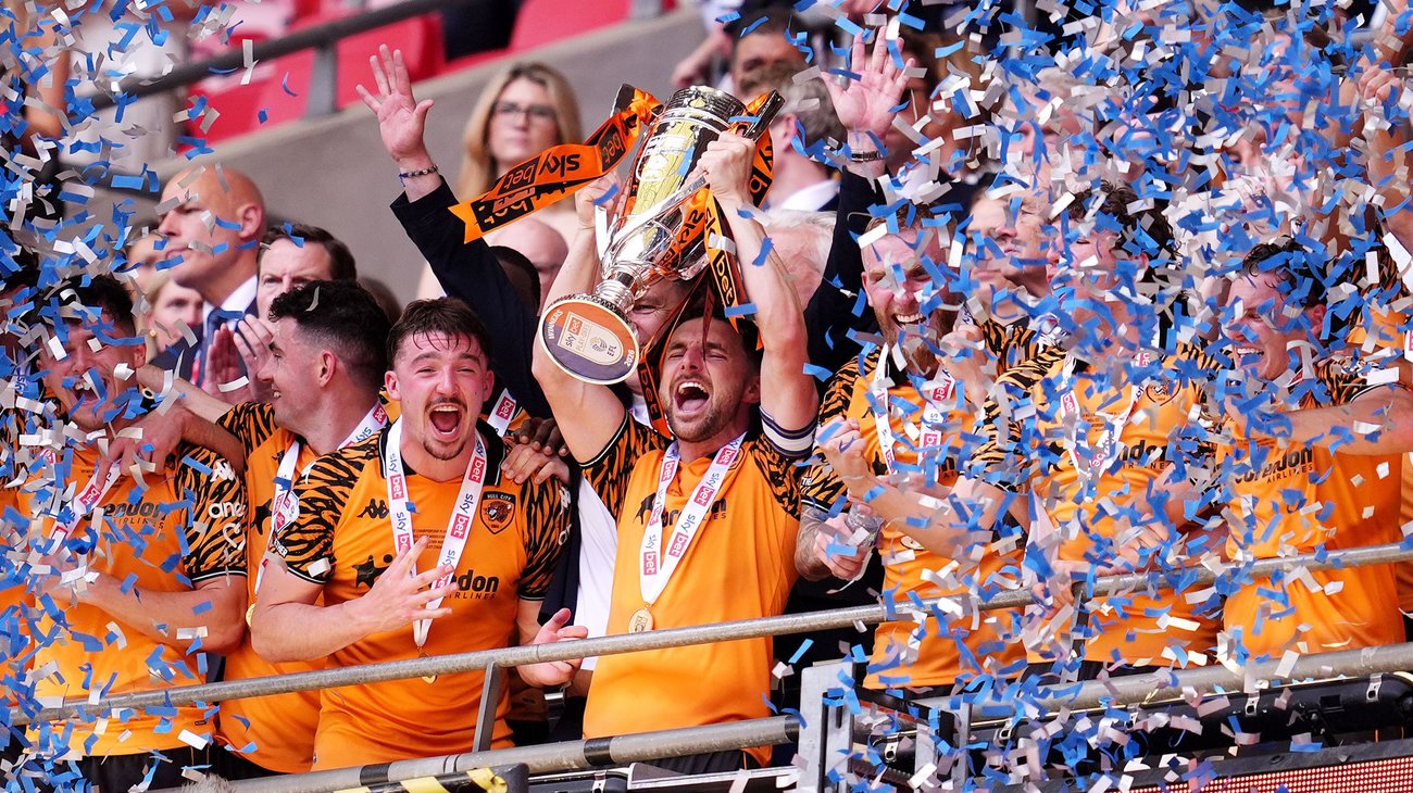Hull City vuelve a la Premier League con gol agónico en Wembley