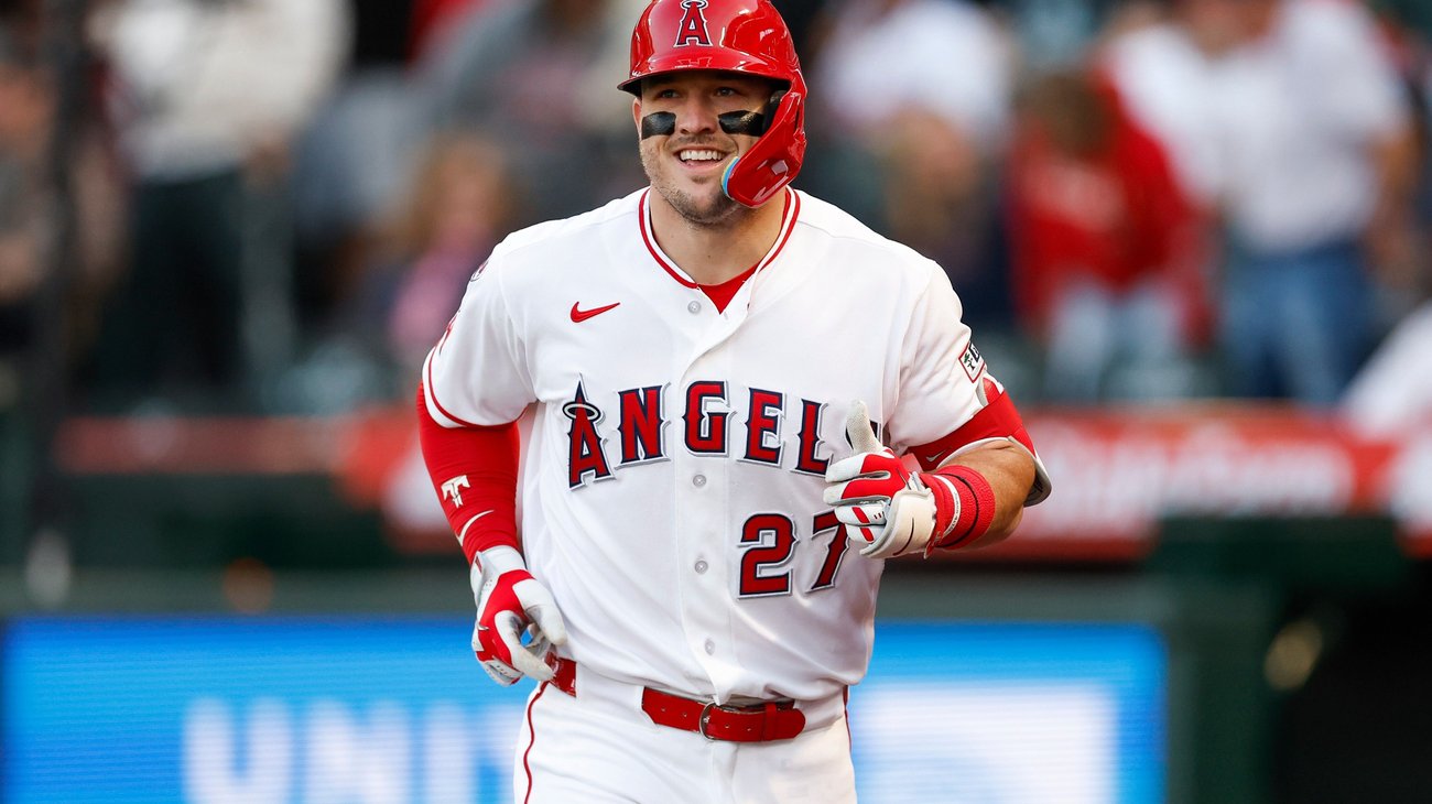 Mike Trout impulsa triunfo de Angelinos 5-2 sobre Rangers