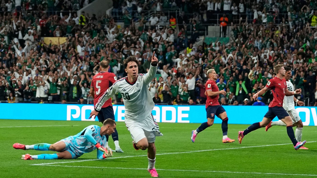México regresa al Top 10 del Ranking FIFA tras el Mundial FIFA™