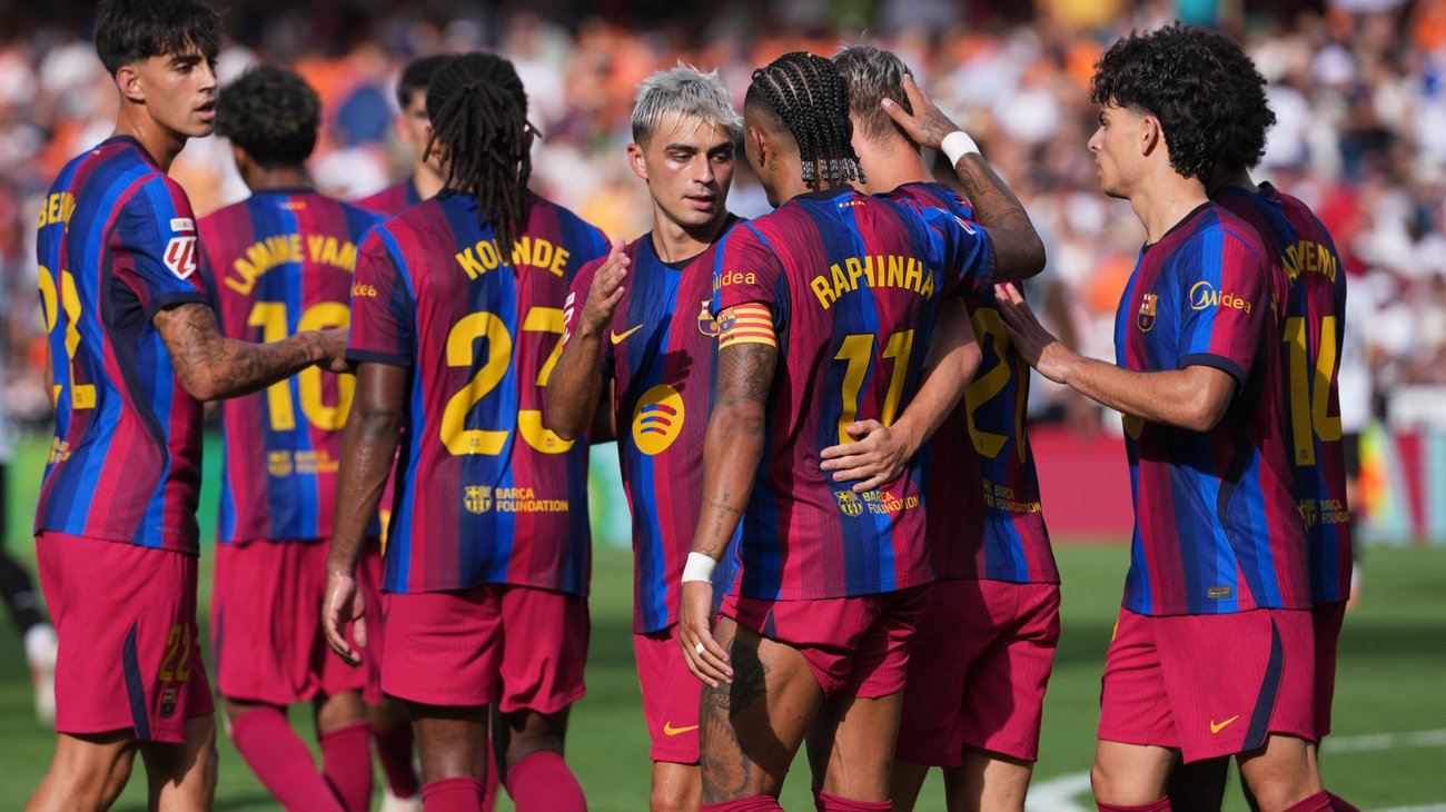 Barcelona golea 5-0 al Valencia y asume liderato en España