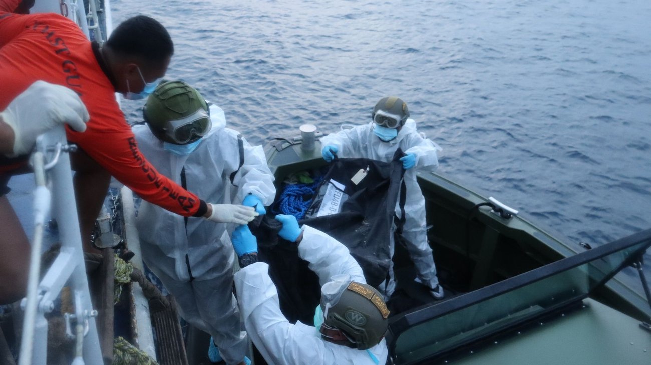 Incendio de ferry en Filipinas deja 76 muertos