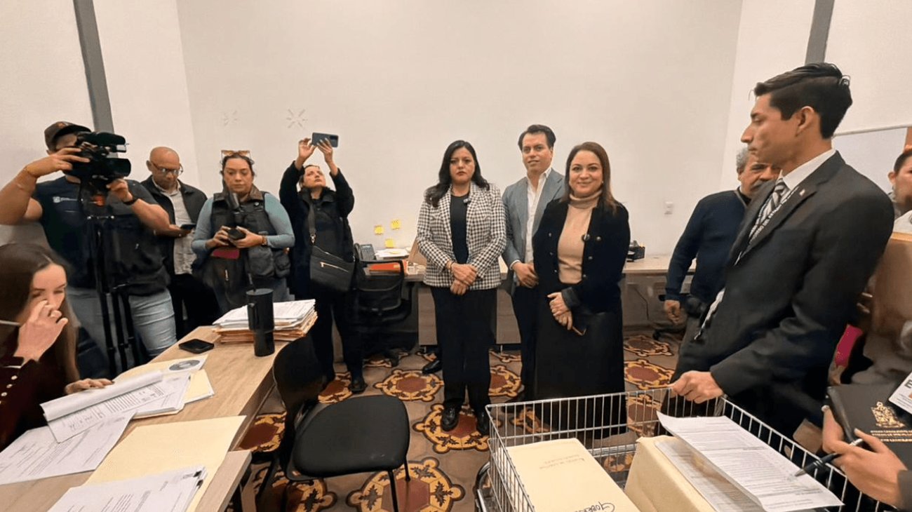 Acude_Congreso_a_entregar_Presupuesto_2026_697e51e761