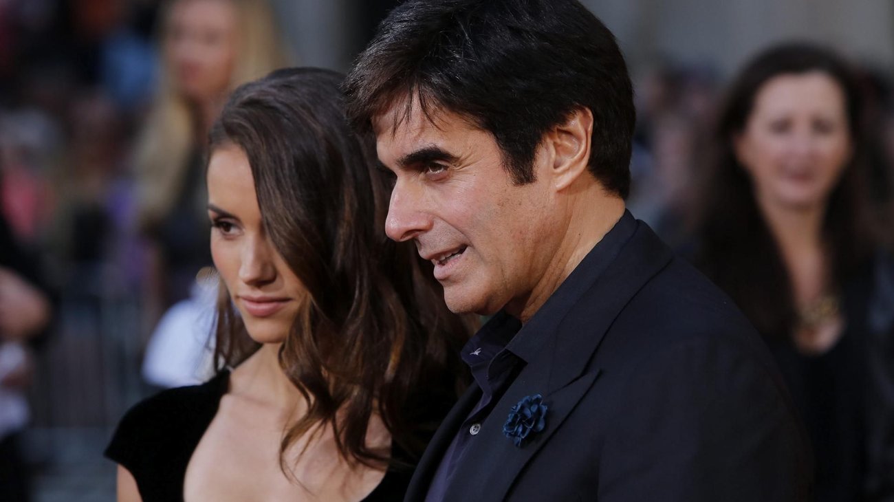 Mujeres acusan al mago David Copperfield de delitos sexuales
