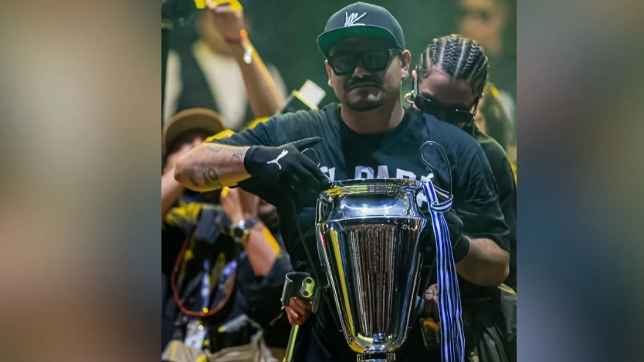 Es Aczino primer bicampeón de 'batalla de gallos' internacional