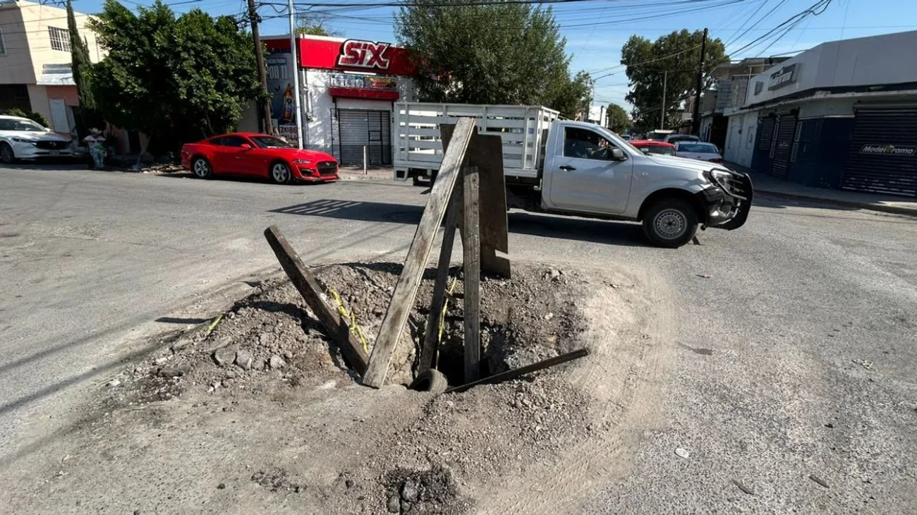 Afecta vialidad obra inconclusa en la colonia Moderna