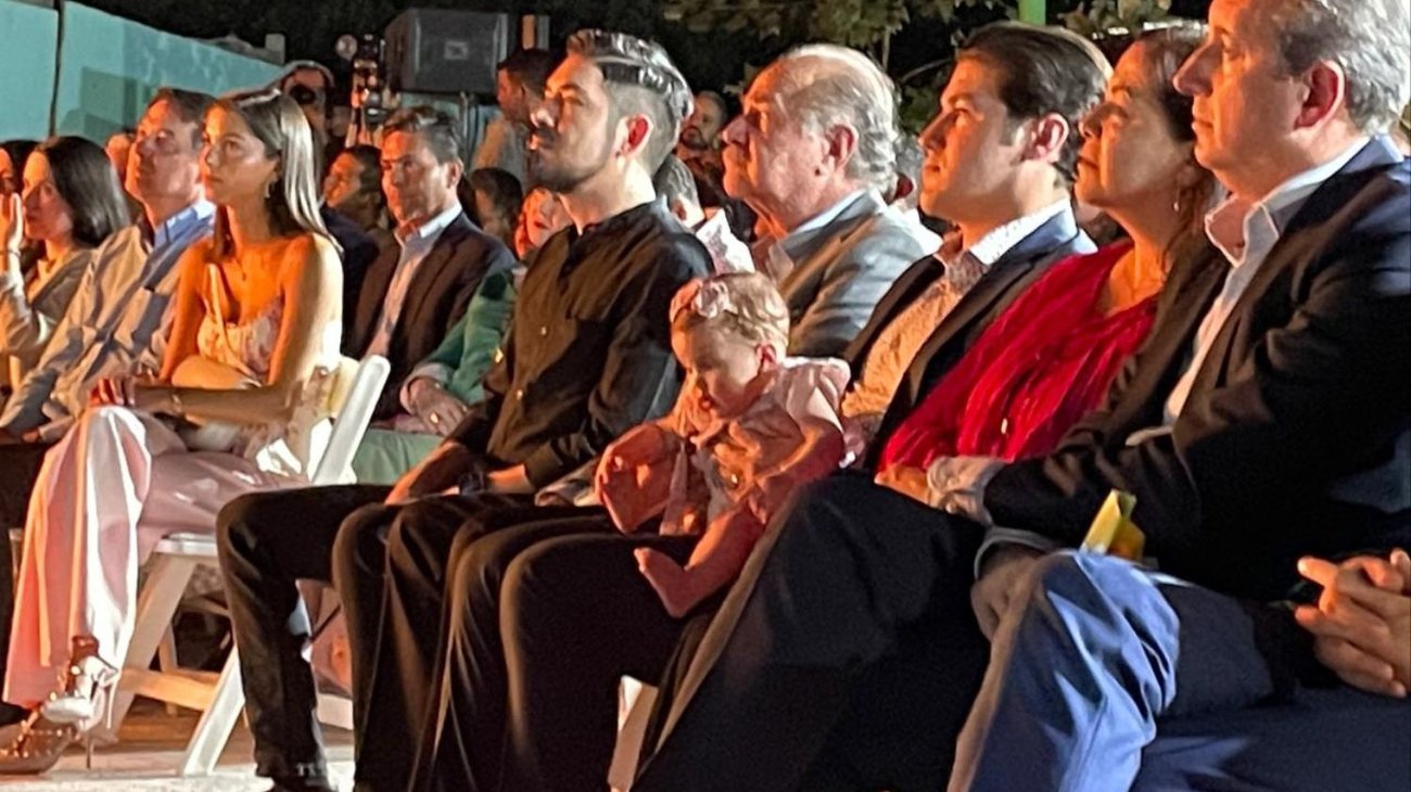 Niños del DIF tendrán 'el mejor parque acuático': Samuel