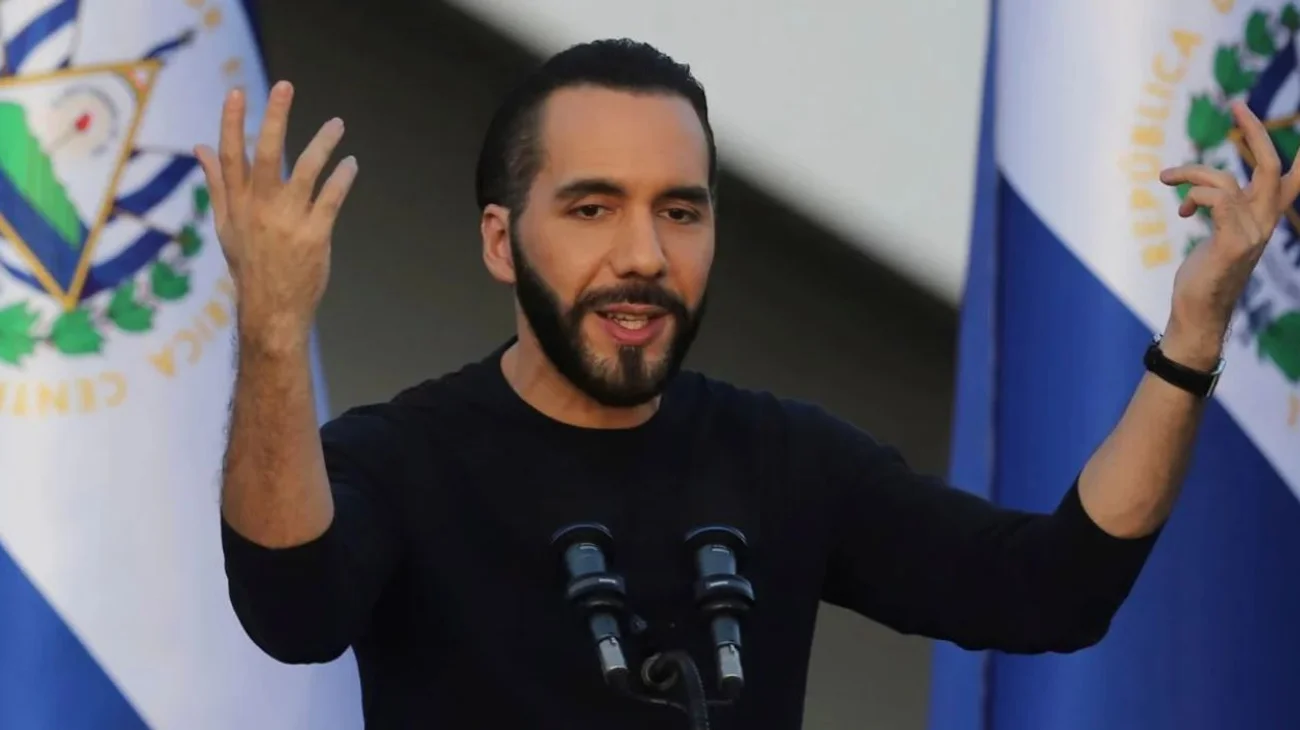 Avala_El_Salvador_la_reeleccion_presidencial_indefinida_e2b2914595