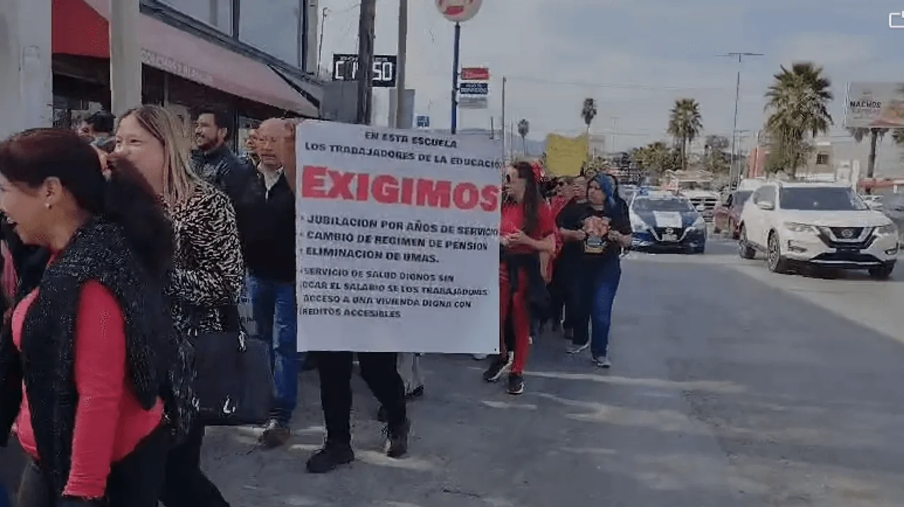 Hacen huelga por reforma a la Ley del ISSSTE 