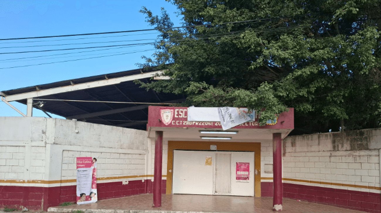Conflicto entre padres retrasa reapertura de primaria en Altamira