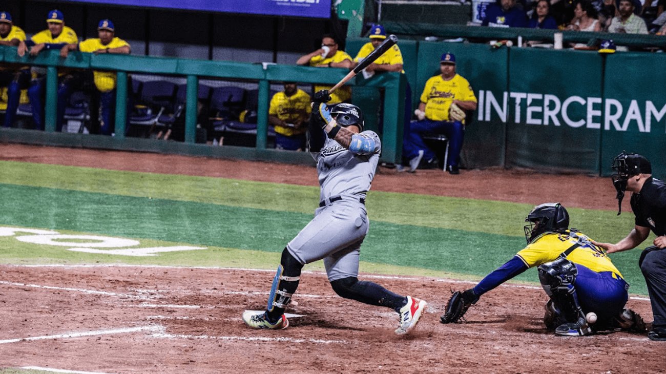 Sultanes remonta y gana 5-4 a Dorados en Chihuahua