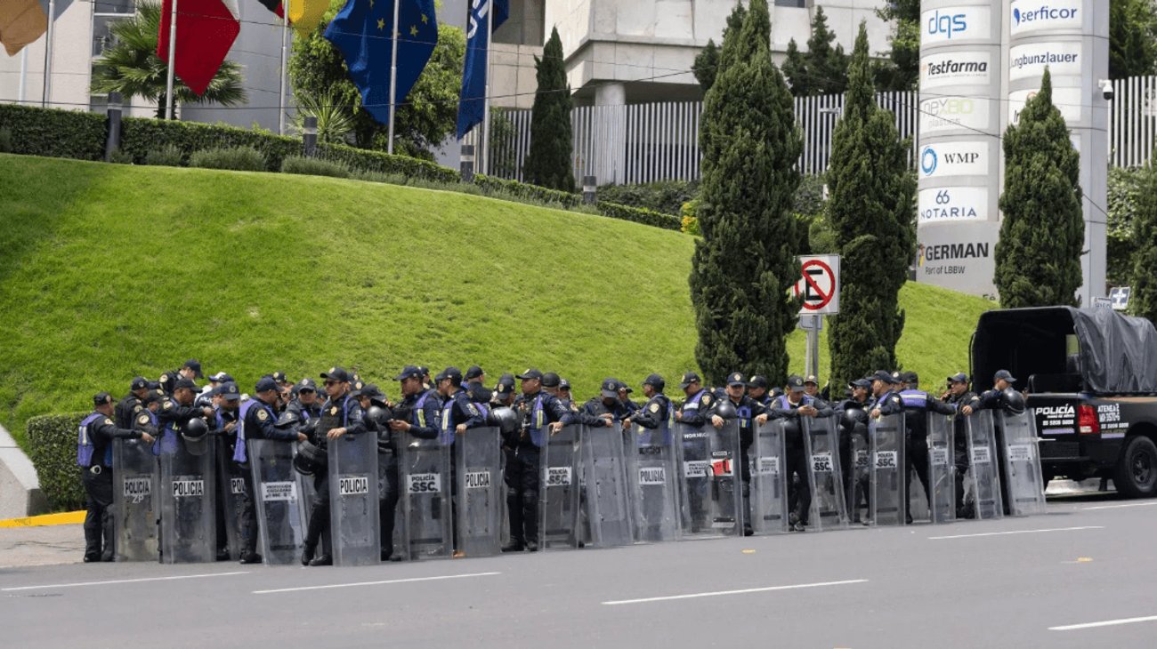 Refuerza seguridad en hotel donde se hospedaría selección inglesa