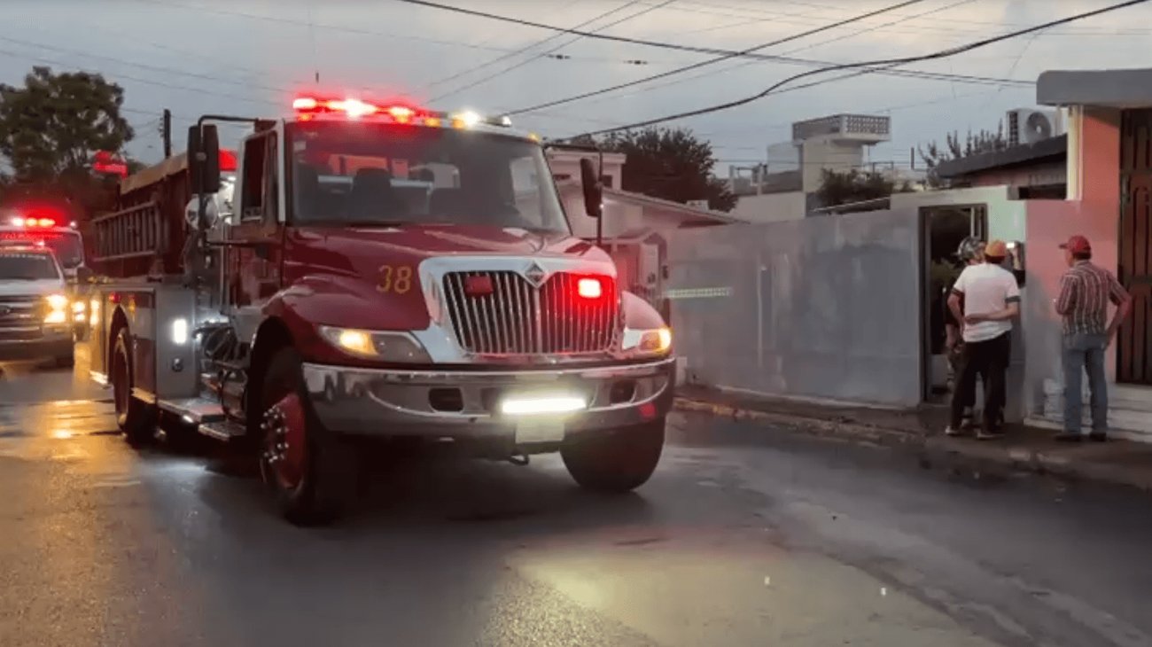 Incendio en Mitras Norte deja nueve evacuados y una lesionada