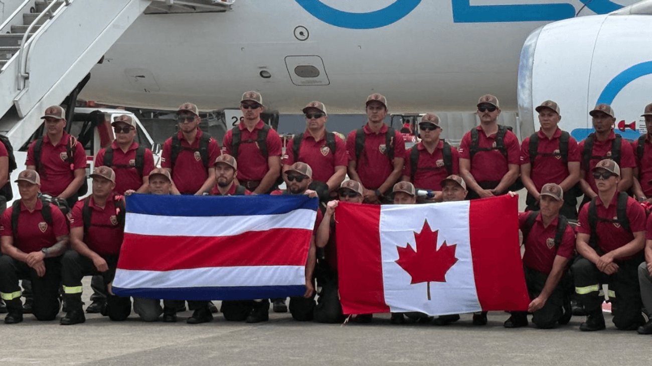 Costa Rica envía 105 especialistas a Canadá contra incendios