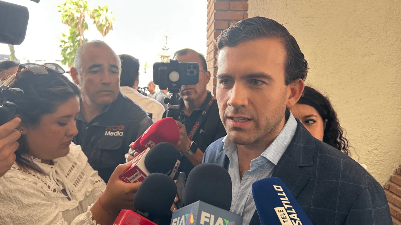 Senador Gabriel Elizondo llevará al Senado diez iniciativas