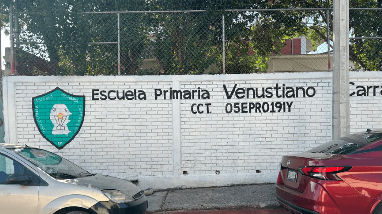 Primaria aplaza regreso a clases por falta de portón