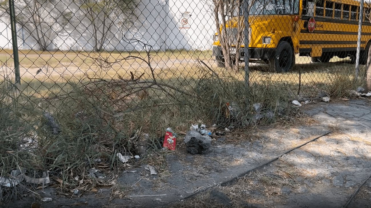 Ratas y malos olores afectan a pasajeros en San Nicolás