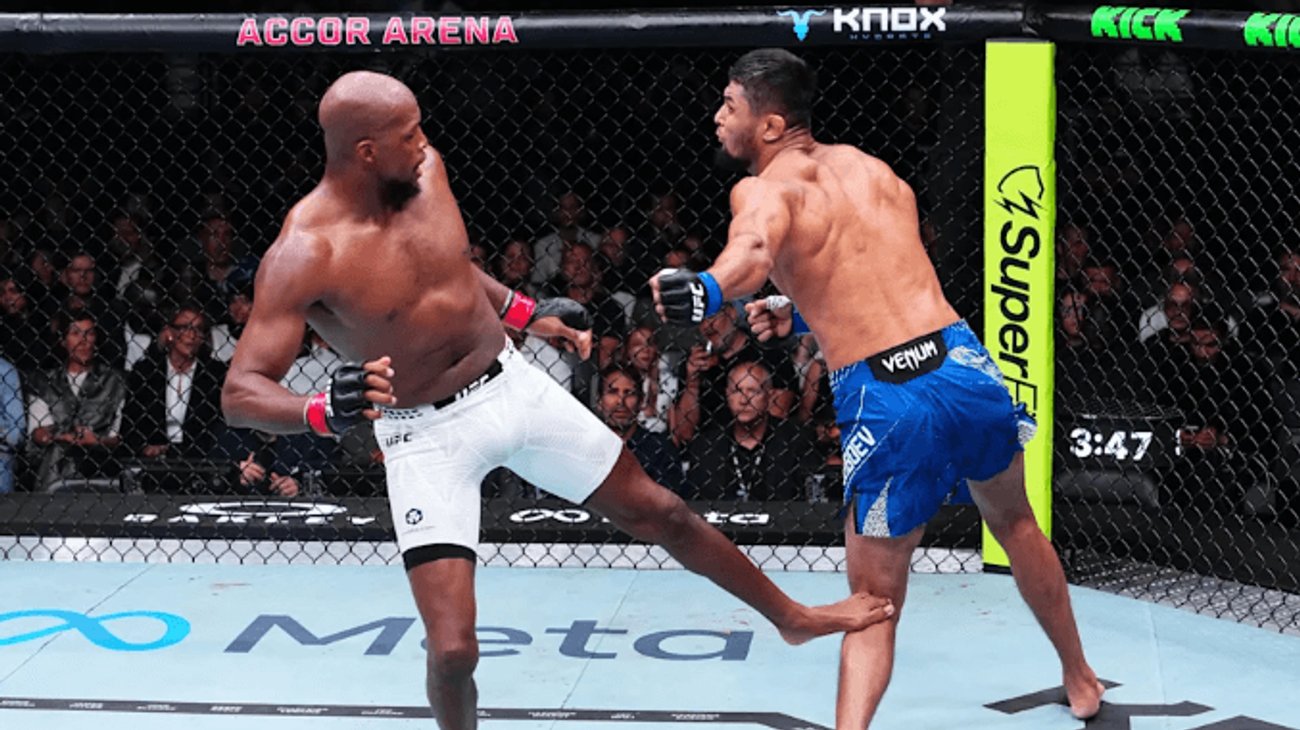 Comisión de California analiza vetar patadas a la rodilla en MMA