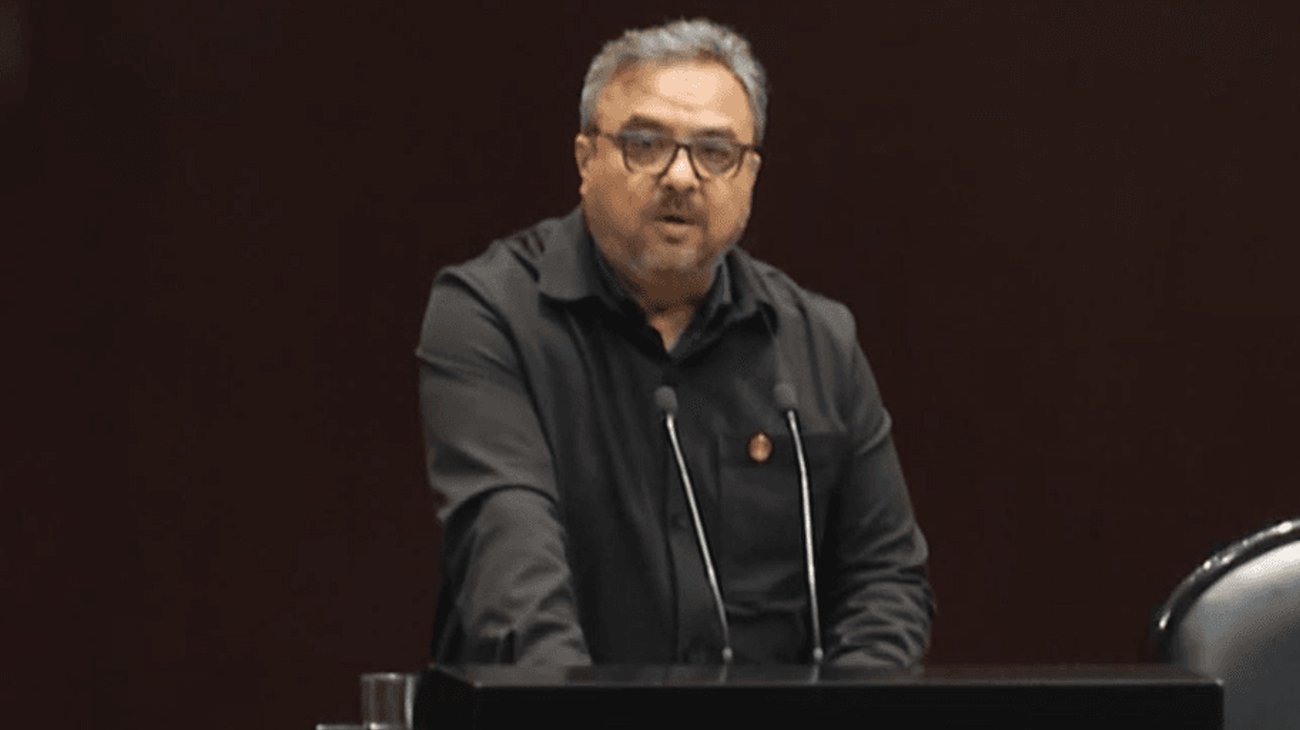 Víctor Pérez exige a SICT seguridad para transportistas de carga