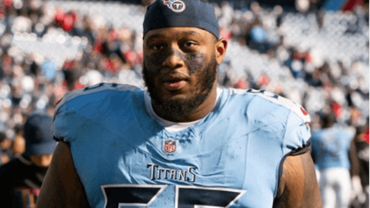 Titans despiden a Jordan Elliott tras incidente con un arma