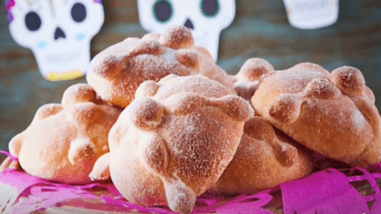 México prevé producir 4 mil 545 toneladas de pan de muerto