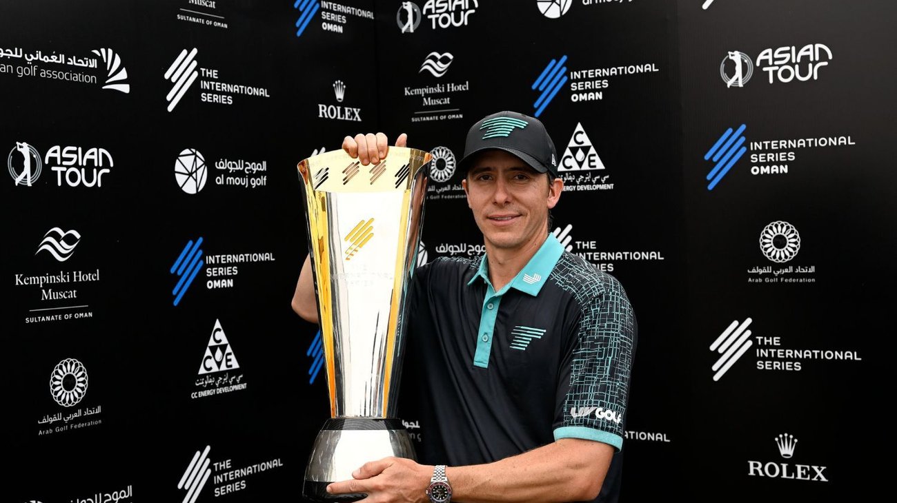 ¡Orgullo mexicano! Carlos Ortiz gana torneo de golf en Omán