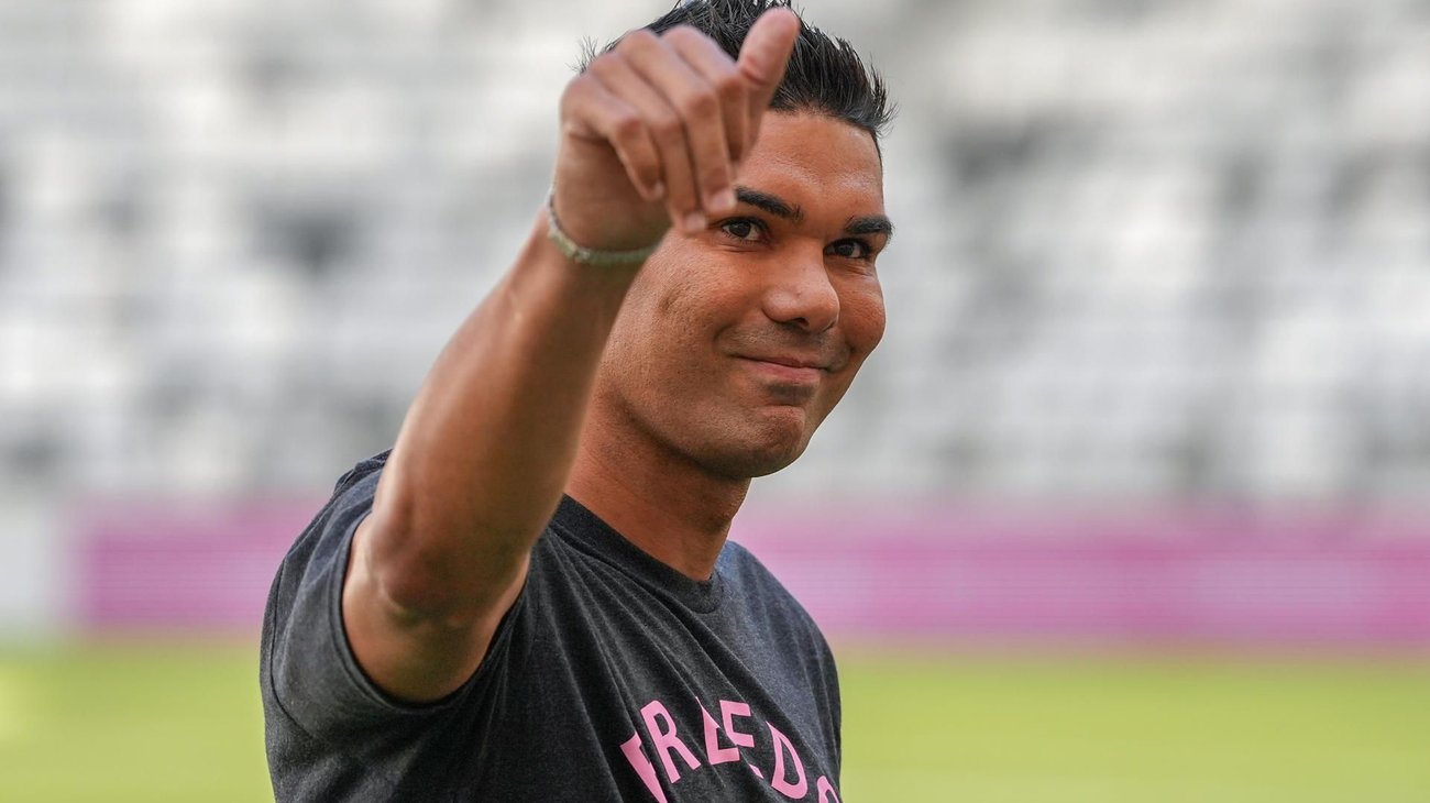 Casemiro afirma que siempre soñó jugar con Messi