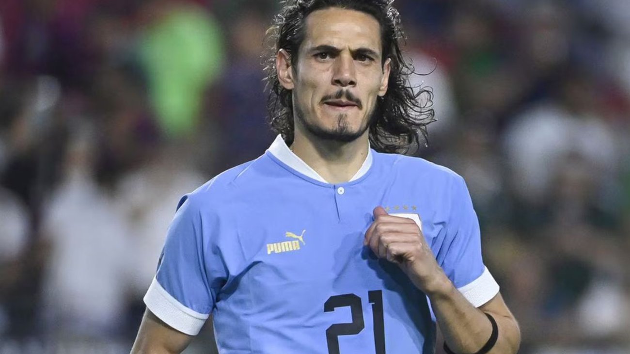 Edinson Cavani anuncia su retiro de la selección de Uruguay