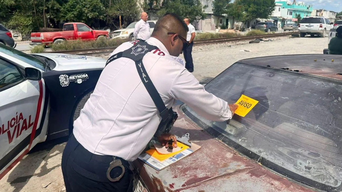 Comenzara_Seguridad_Publica_a_retirar_autos_chatarra_en_Reynosa_f8beab7518
