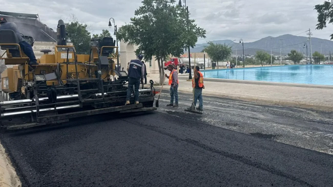 Continuan_trabajos_de_recarpeteo_en_sectores_de_Ramos_Arizpe_153e91df0e