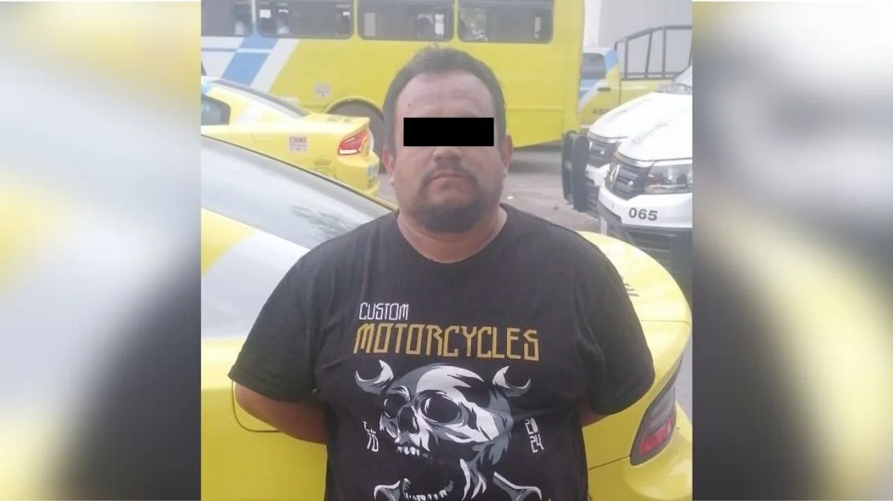 Detienen a hombre por conducir auto con reporte de robo