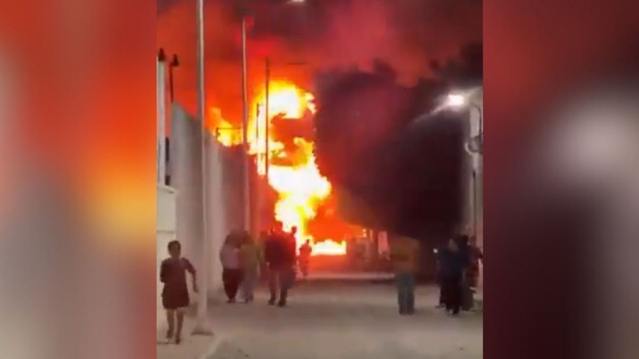 Arde bodega de huachicol en Guanajuato tras explosión