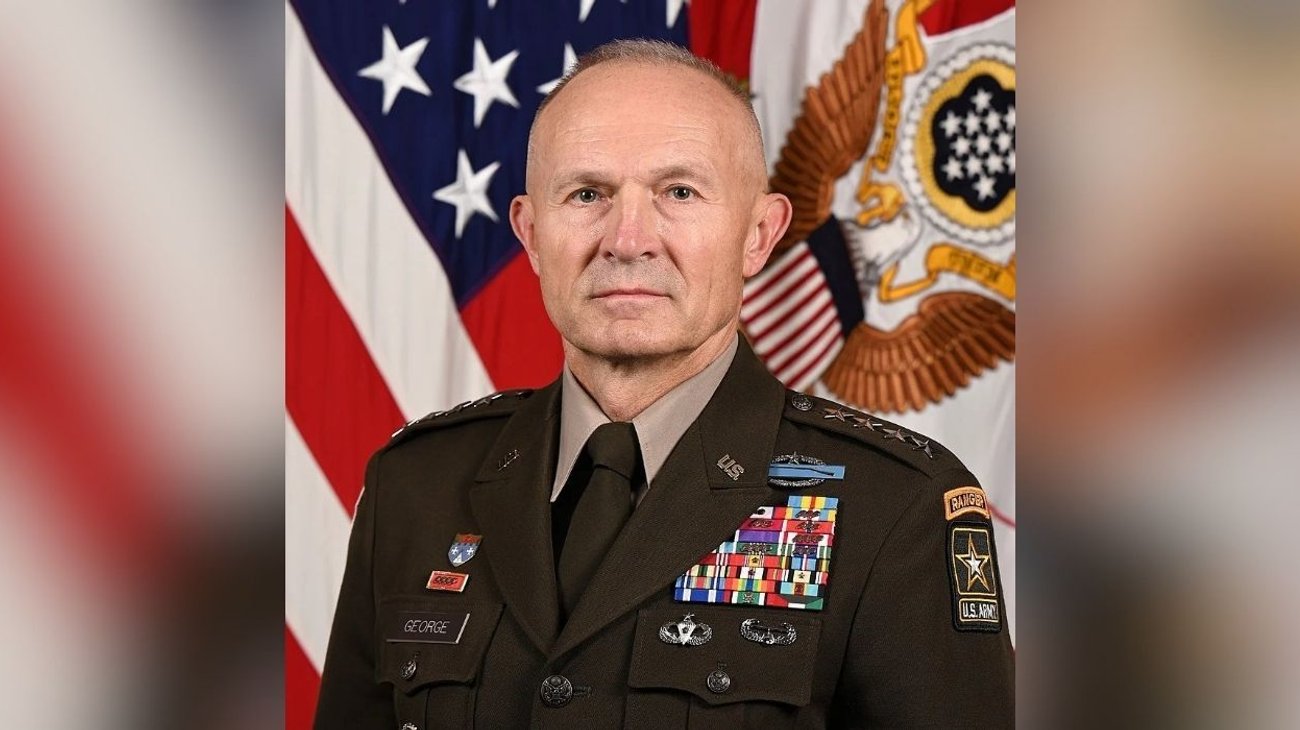 Donald Trump despide al jefe del Estado Mayor del Ejército de EU