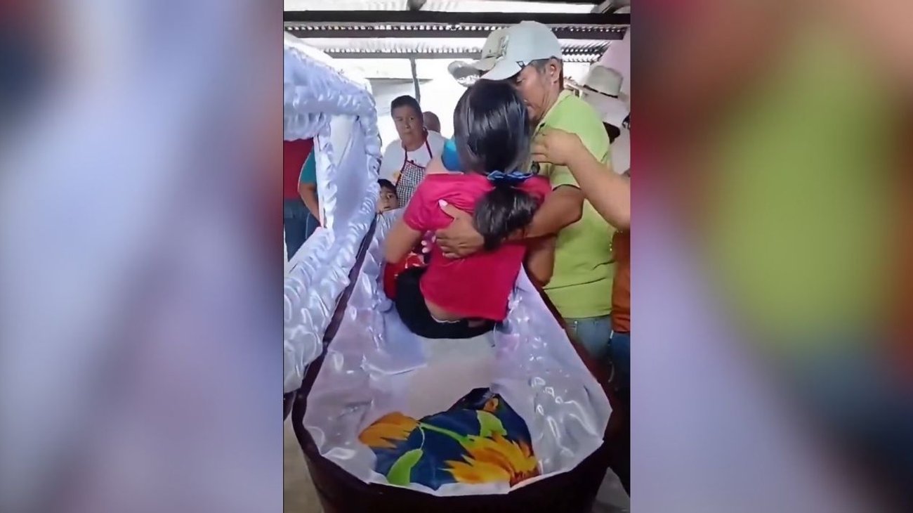 Video: Joven recupera la conciencia durante su propio funeral