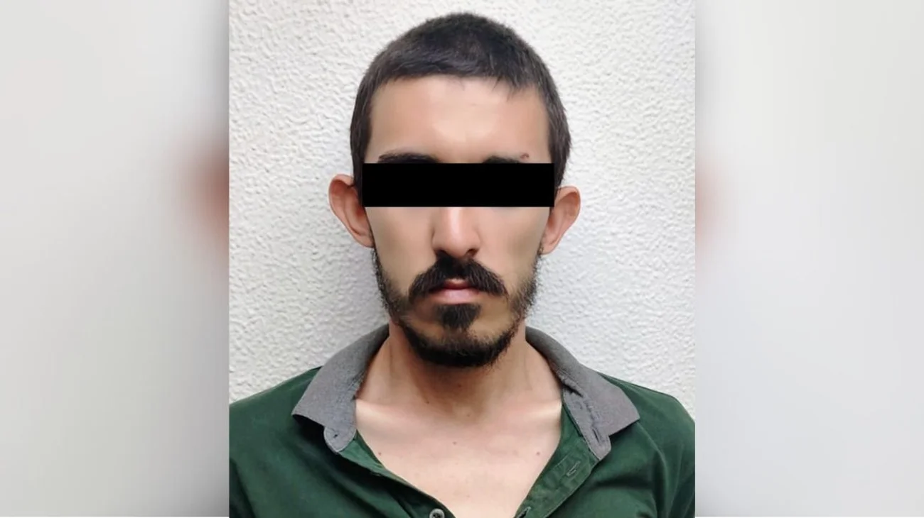 Detienen a hombre que presuntamente robó camión de carga pesada