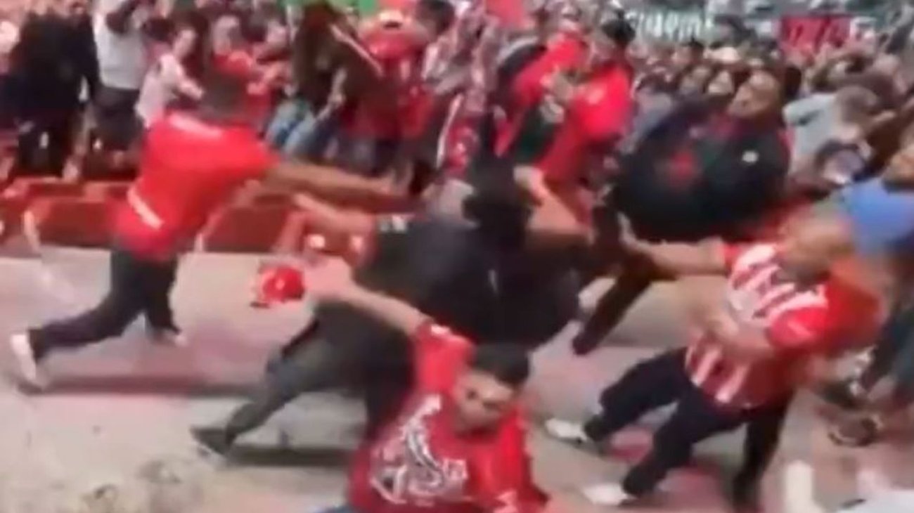 Muere aficionado de Xolos tras ser baleado afuera de estadio