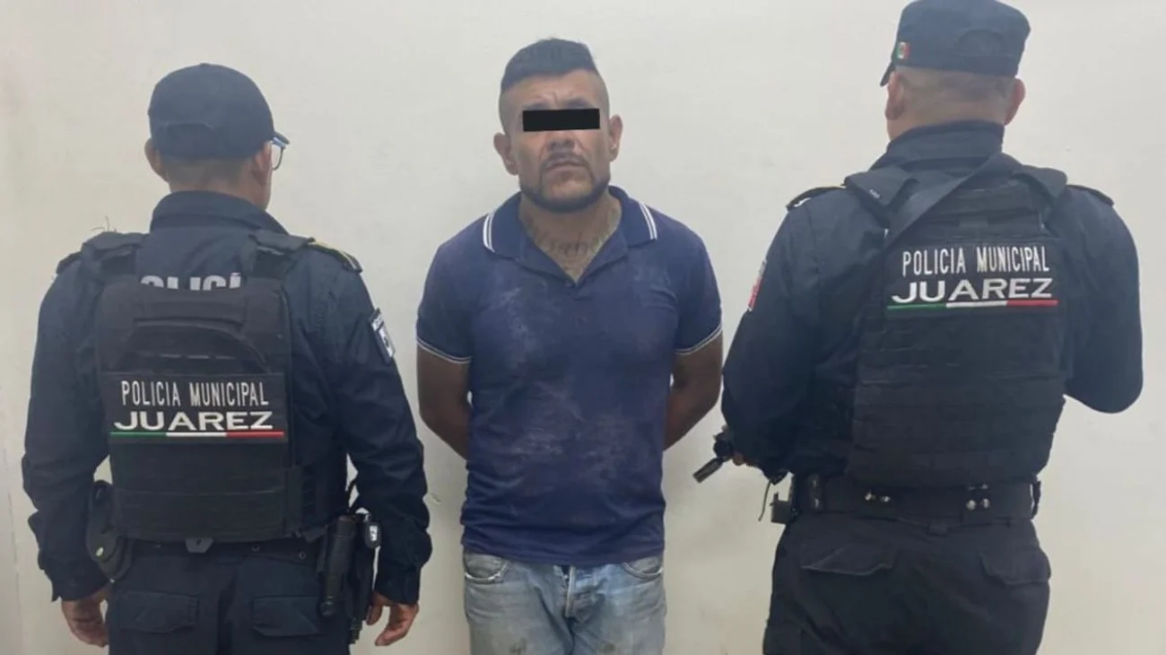 Detienen a hombre por tirar basura en terreno baldío