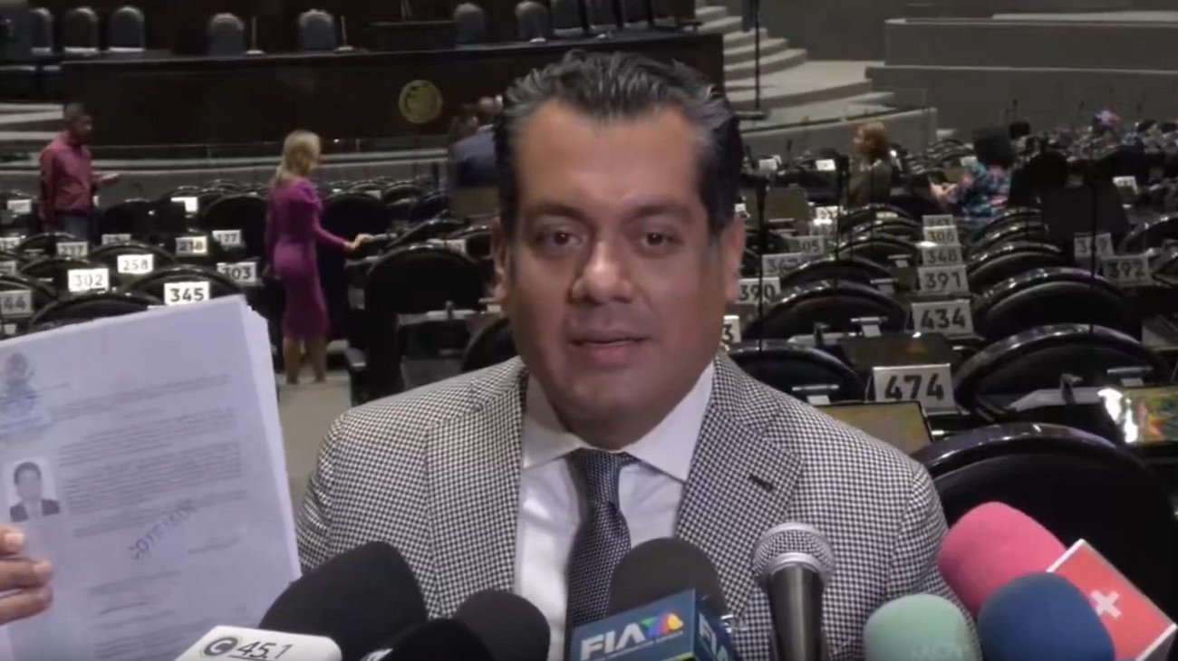 Revelan renuncia legal del exgobernador Cabeza de Vaca al INE