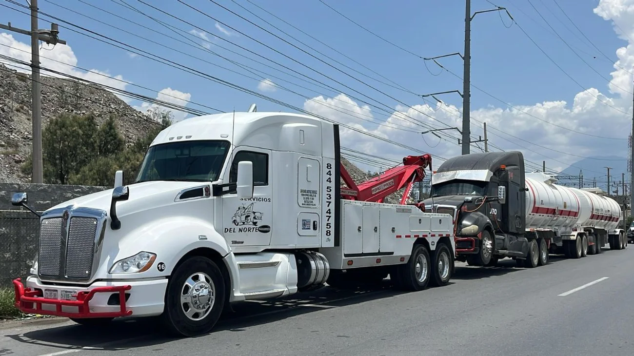 Decomisan_63_mil_litros_de_combustible_en_Coahuila_49ed53ffa0