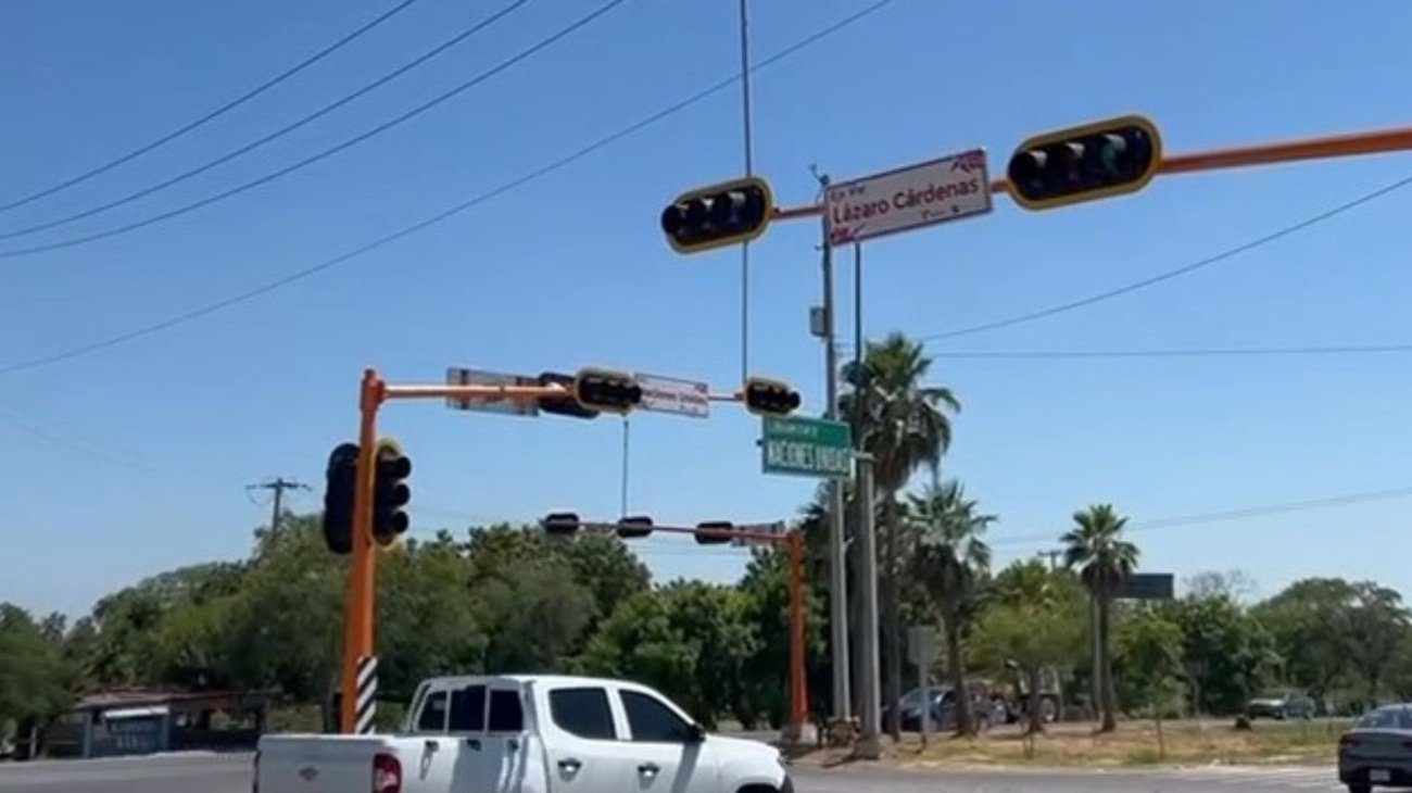 Destina_gobierno_68_millones_de_pesos_en_semaforos_nuevos_b03bea6a0c