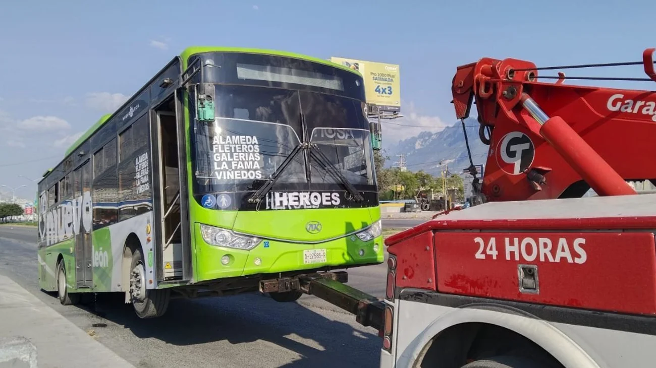 Detienen a chofer de camión por conducir bajo efectos de droga