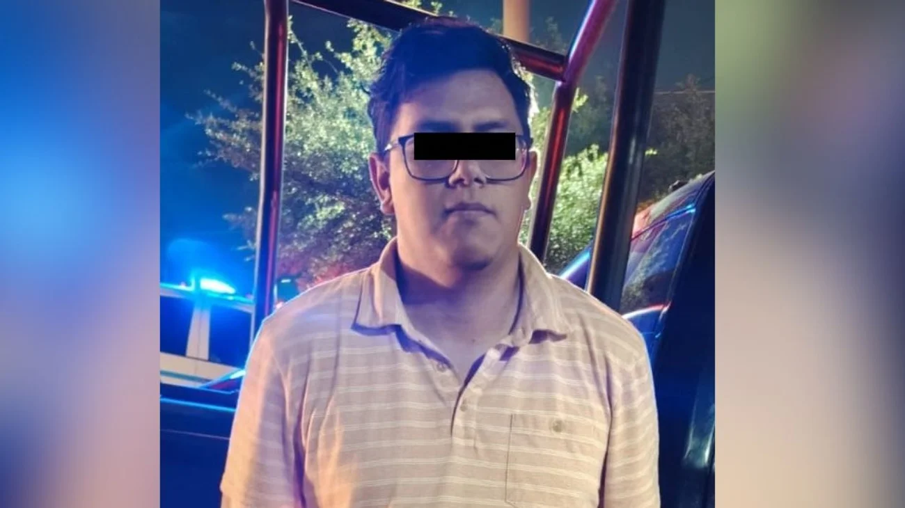 Detienen a joven con $2,500 pesos en billetes falsos