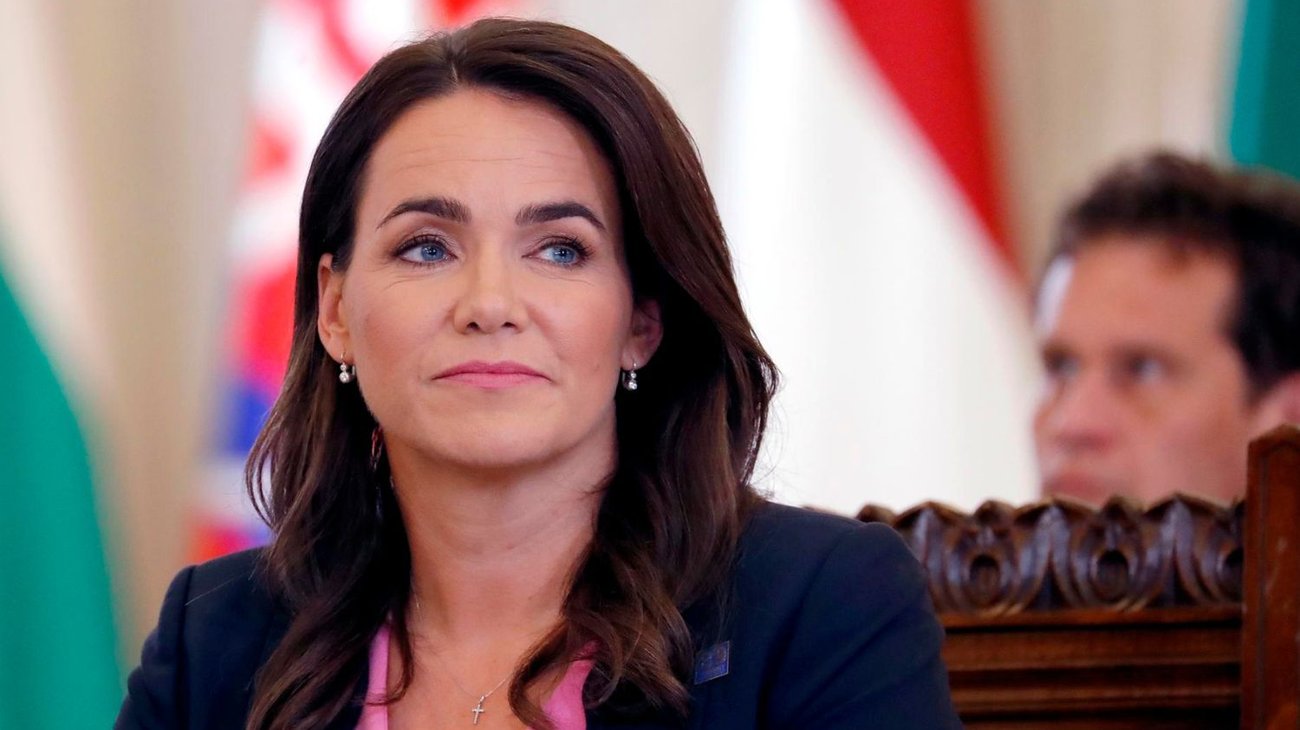 Dimite presidenta de Hungría, Katalin Novak, tras polémica