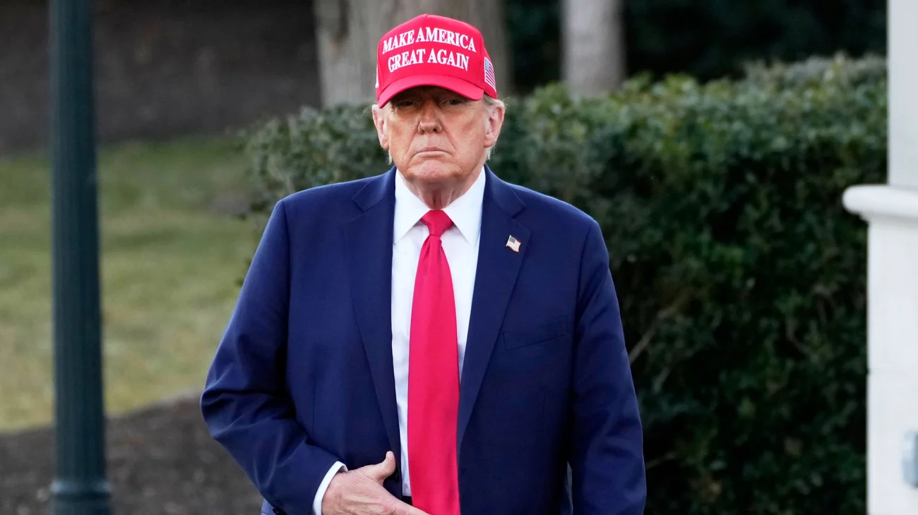 Trump habla español en entrevista para 'conectar' con hispanos