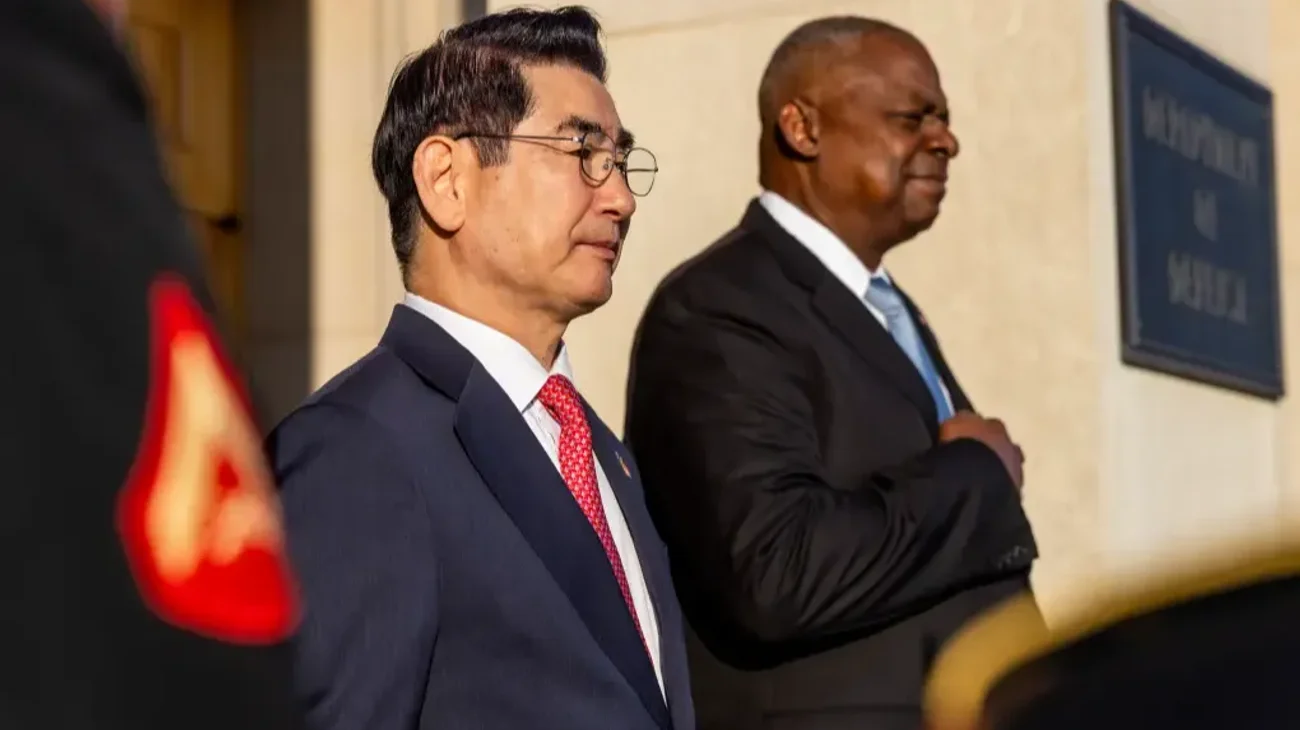 Detienen al exministro de Defensa de Corea del Sur