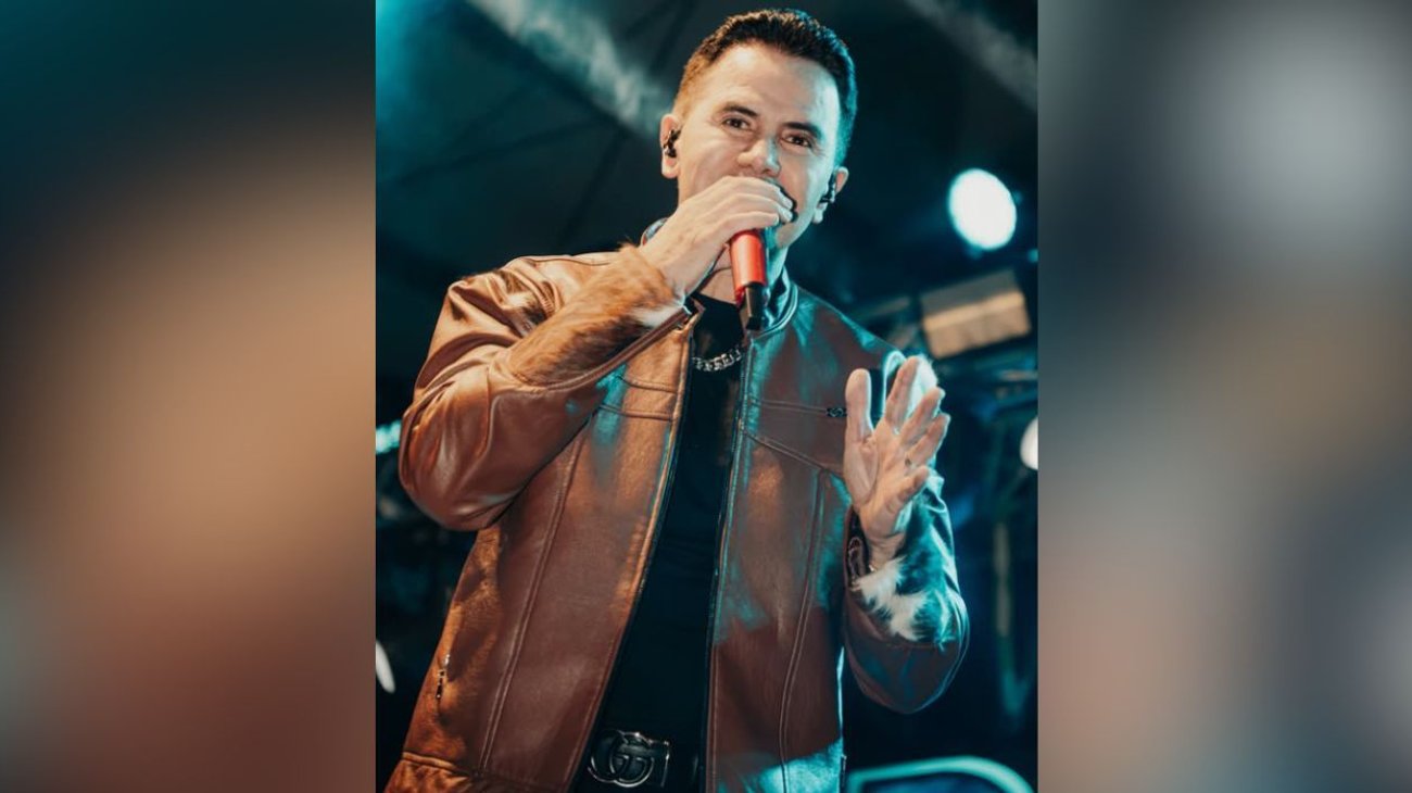 Acoge Jhonny Rivera a ancianos en su finca tras sismo