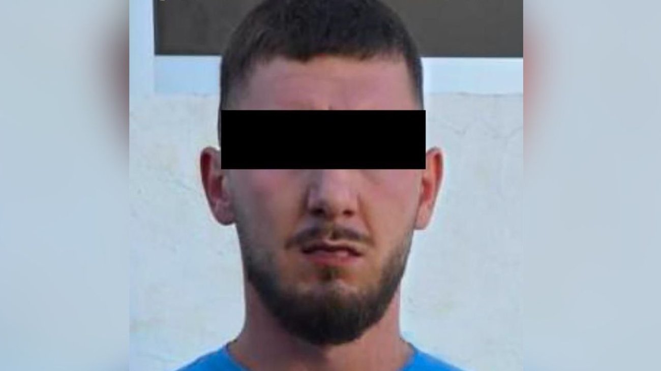 Detienen en Cancún a líder criminal buscado por Interpol